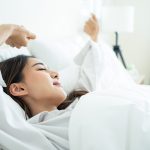 深い睡眠の割合を増やすには？浅い睡眠との違いやポイントを解説