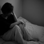 「眠れない夜が鬱を呼ぶ」―最新研究が明かす不眠症と鬱病の危険な関係